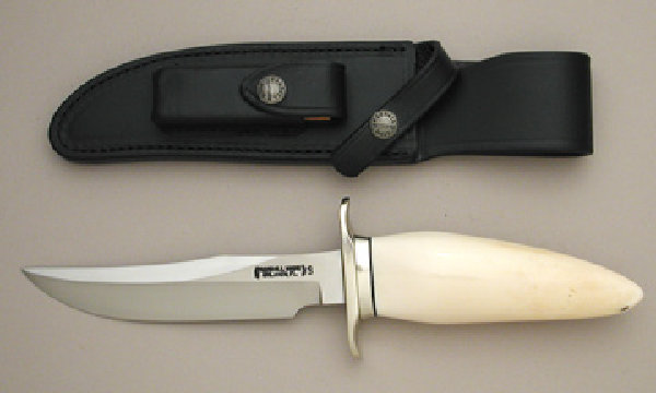 Model 12-6 Little Bear Bowie Elephant Ivory.jpg