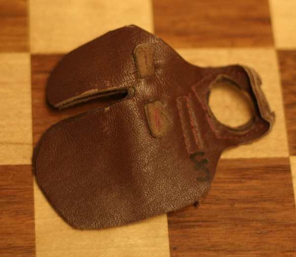 bow_glove.JPG