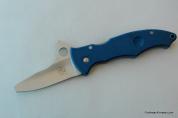  Spyderco "Gunting Crimpt" 